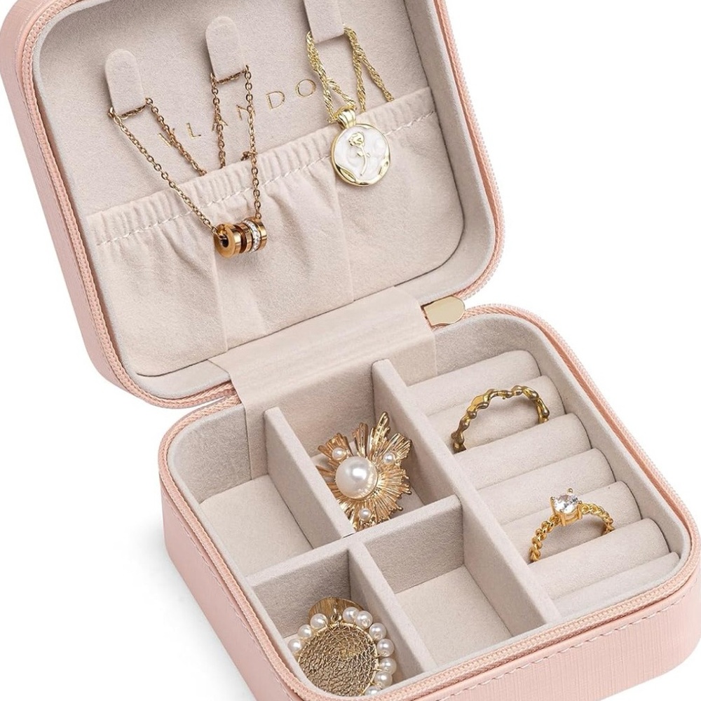 Pink travel Jewelry Organizer with Gold zipper